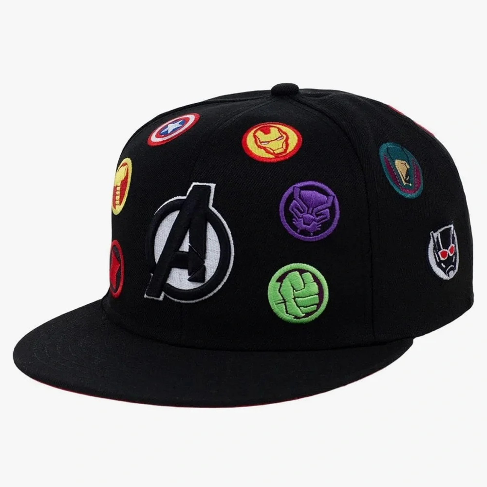 Marvel Avengers Patch Fitted Hat – Size 7